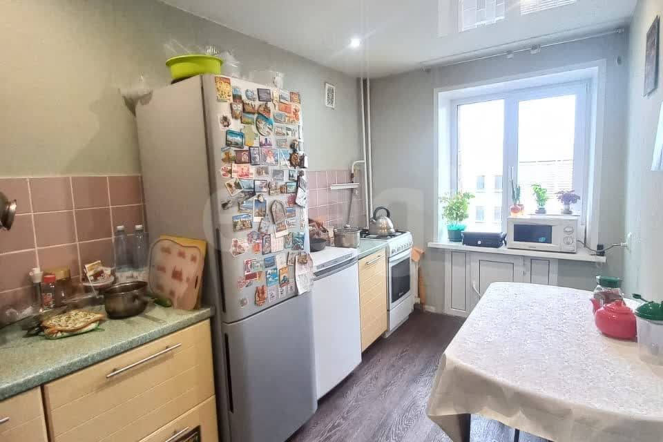 Продаётся 4-комнатная квартира, 75.3 м²