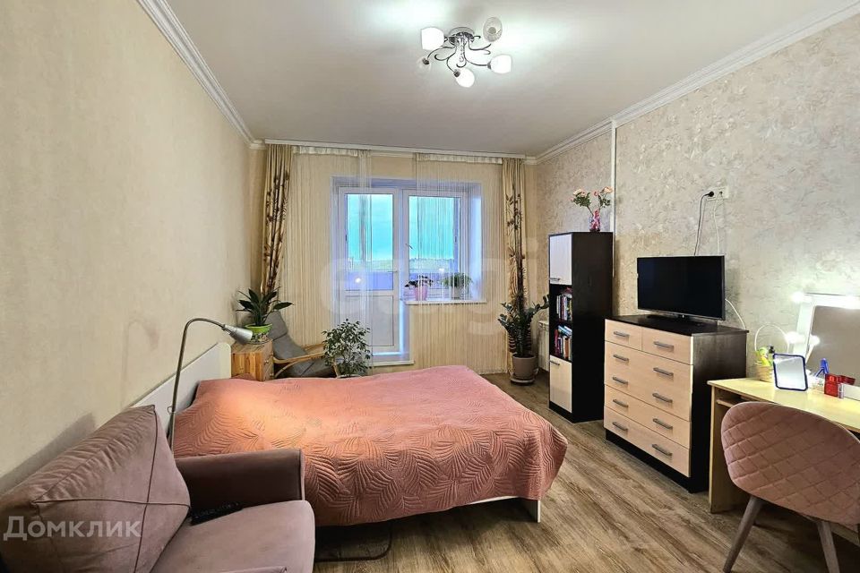 Продаётся 1-комнатная квартира, 42.4 м²