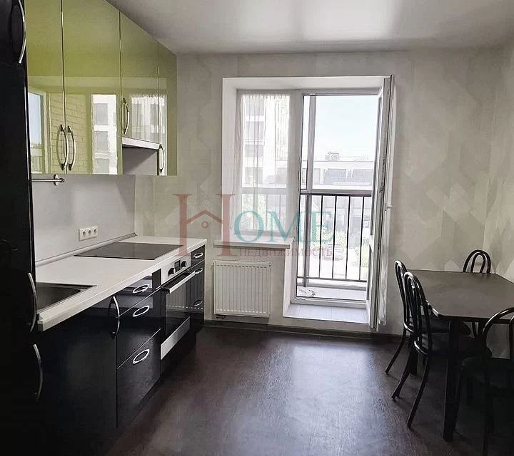 Сдаётся 2-комнатная квартира, 56 м²
