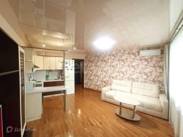 Продаётся 2-комнатная квартира, 45.5 м²