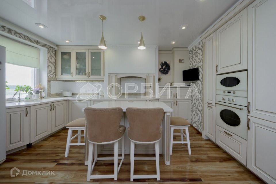 Продаётся 2-комнатная квартира, 74 м²