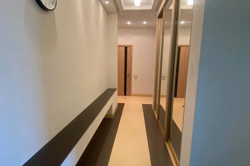 Сдаётся 3-комнатная квартира, 105 м²