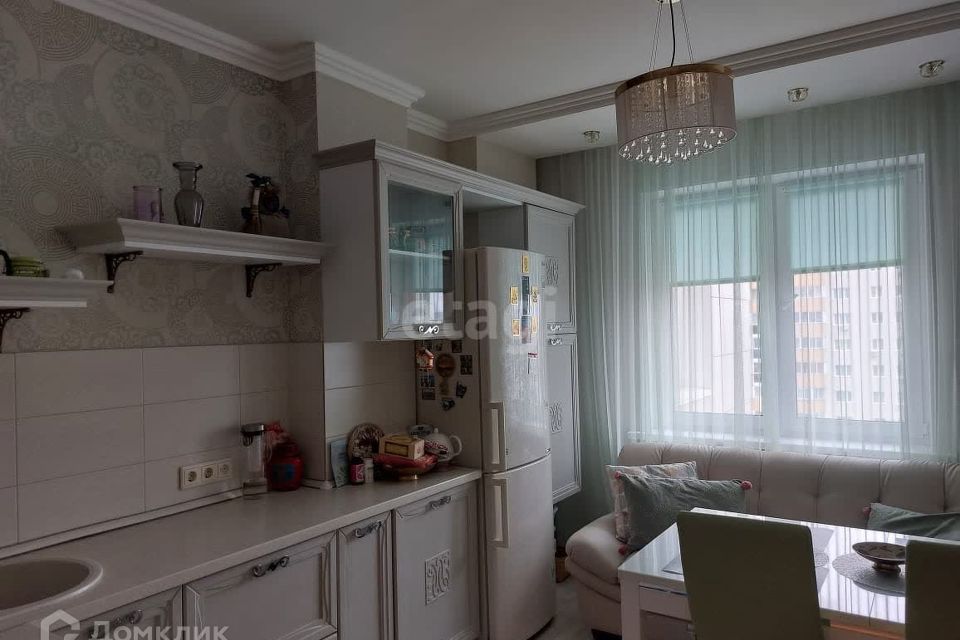 Продаётся 1-комнатная квартира, 43.89 м²