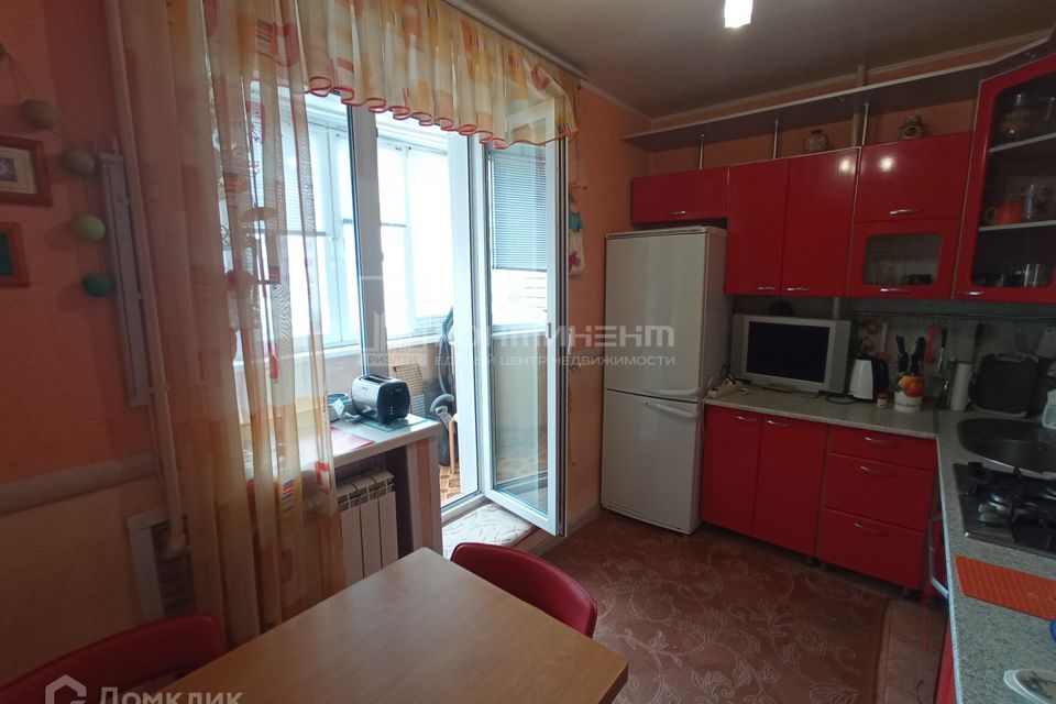Продаётся 2-комнатная квартира, 59.8 м²