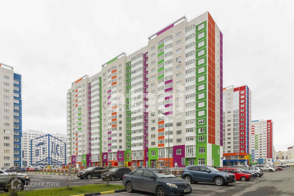 Продаётся 1-комнатная квартира, 45.8 м²