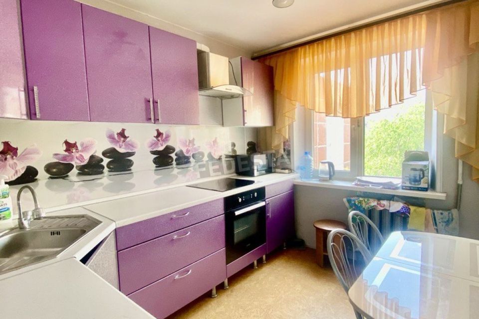 Сдаётся 3-комнатная квартира, 66 м²