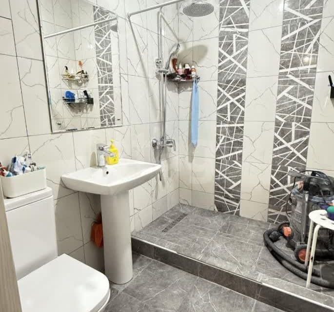 Продаётся 3-комнатная квартира, 62.8 м²
