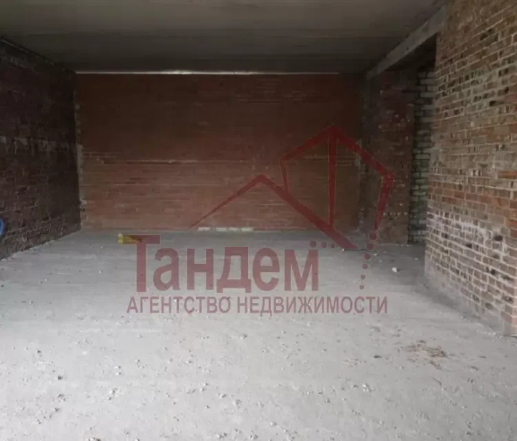 Продаётся 3-комнатная квартира, 170.4 м²