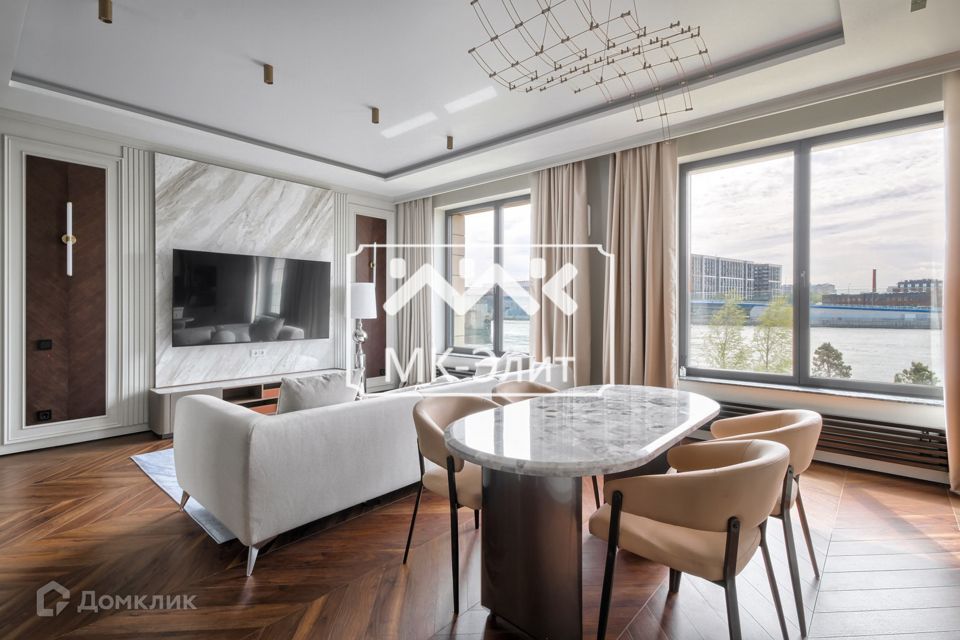 Продаётся 4-комнатная квартира, 120.4 м²