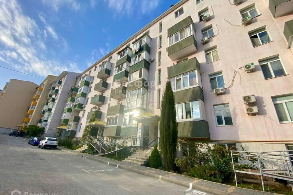 Продаётся 1-комнатная квартира, 35.5 м²