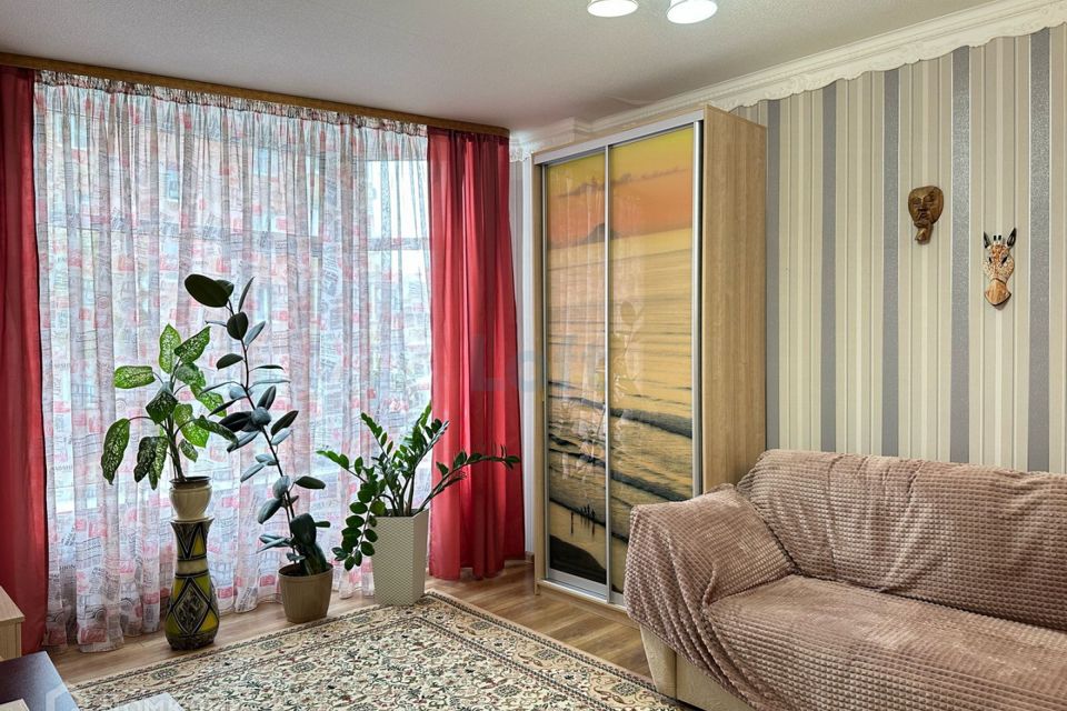 Продаётся 1-комнатная квартира, 37.5 м²