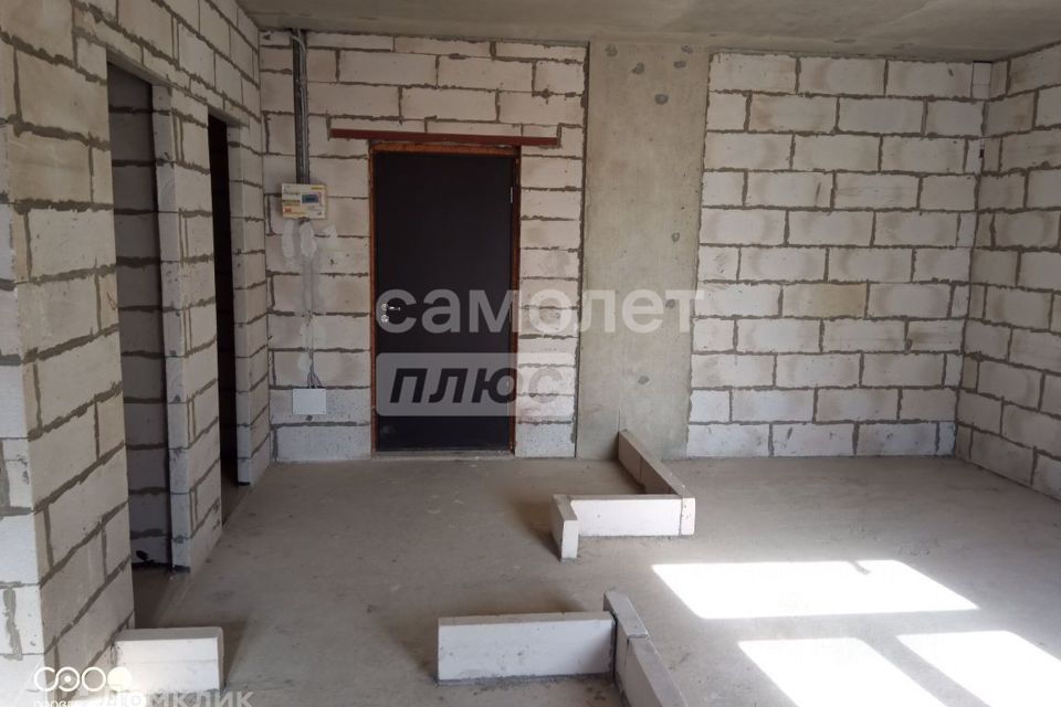 Продаётся 1-комнатная квартира, 38.3 м²