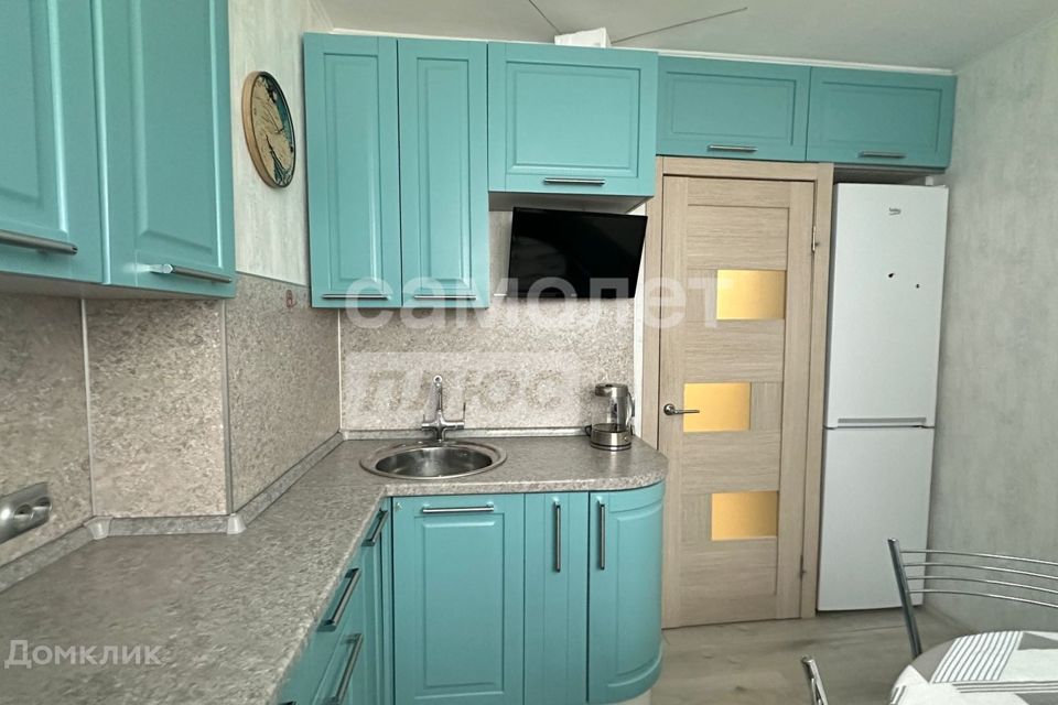 Продаётся 3-комнатная квартира, 72.4 м²