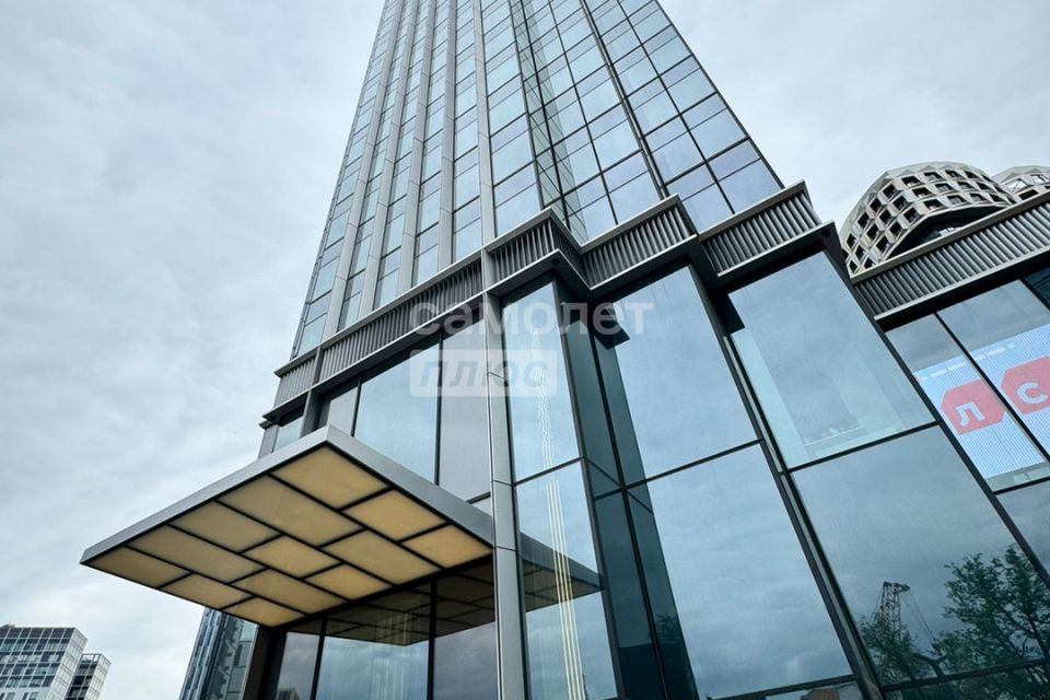 Продаётся 4-комнатная квартира, 93.2 м²