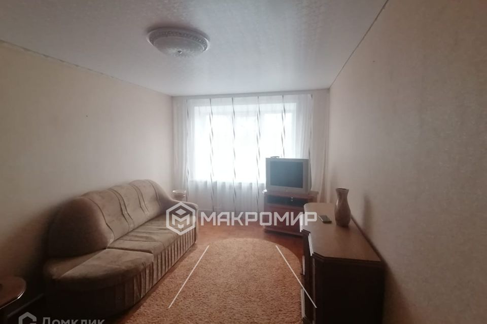 Продаётся 3-комнатная квартира, 58.9 м²