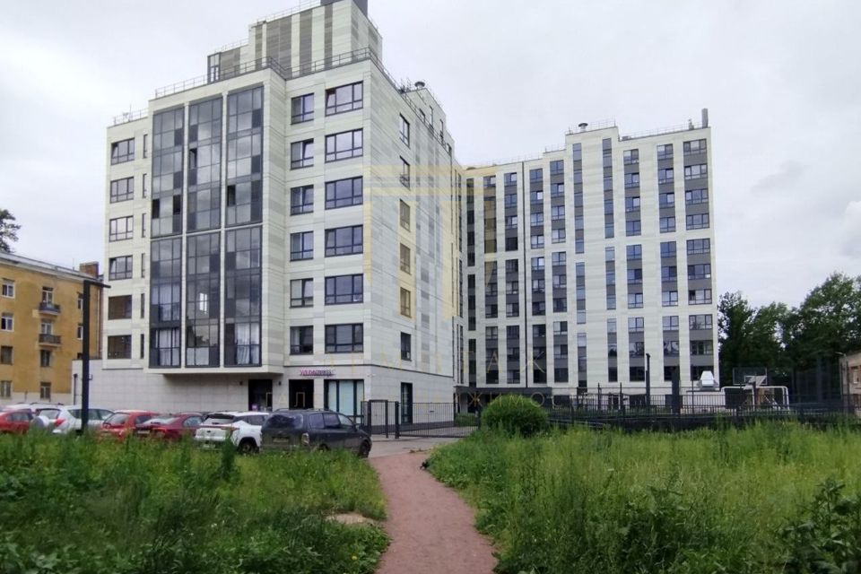 Продаётся 2-комнатная квартира, 58.2 м²