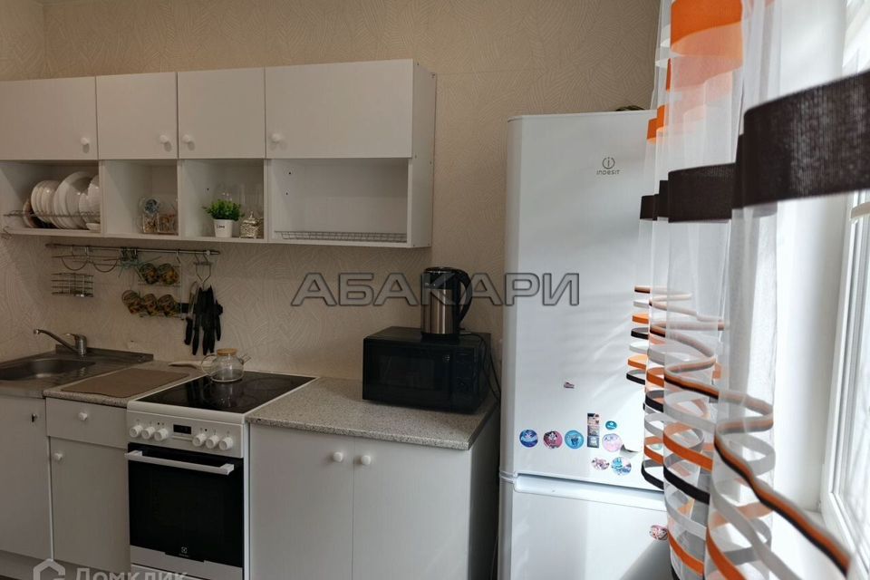 Сдаётся 2-комнатная квартира, 52 м²