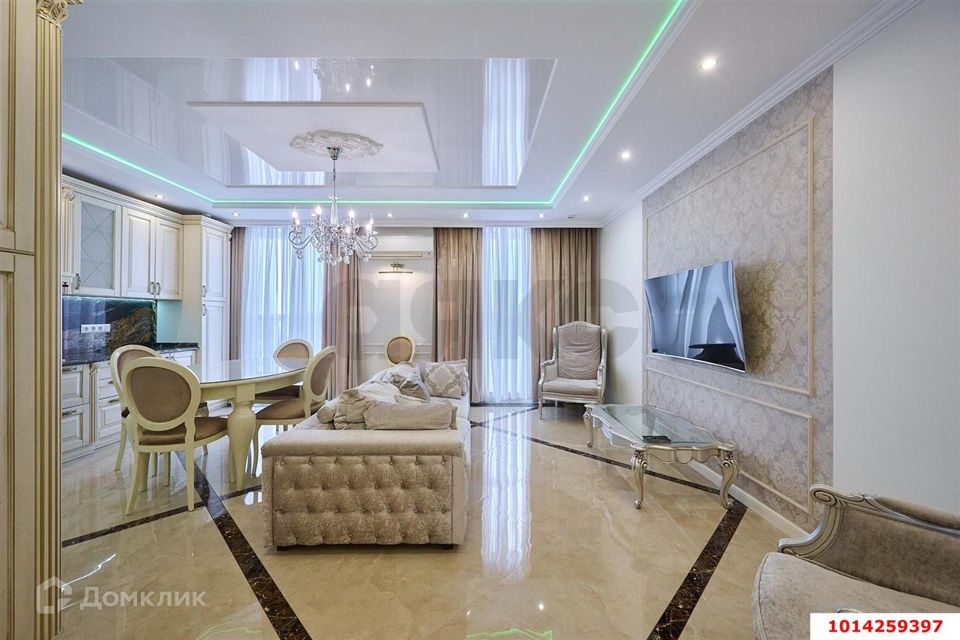 Продаётся 3-комнатная квартира, 110 м²