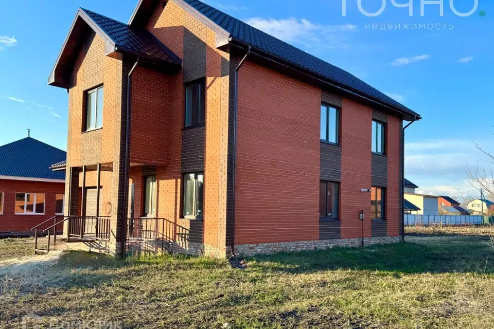 Продаётся 2-этажный дом, 212.1 м²