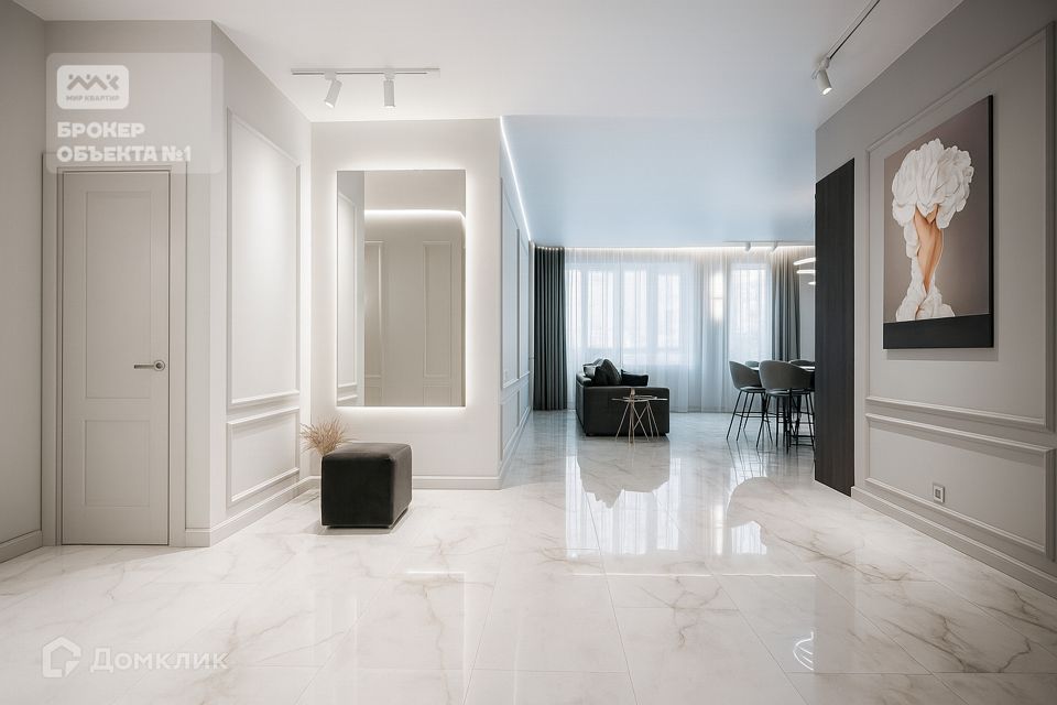 Продаётся 3-комнатная квартира, 110.8 м²