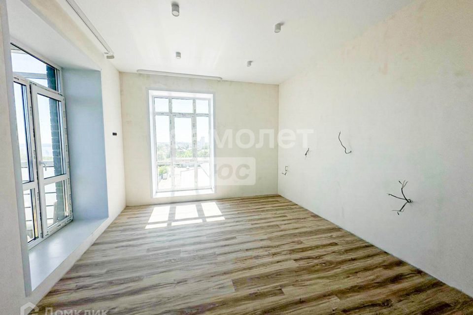 Продаётся 1-комнатная квартира, 59.6 м²