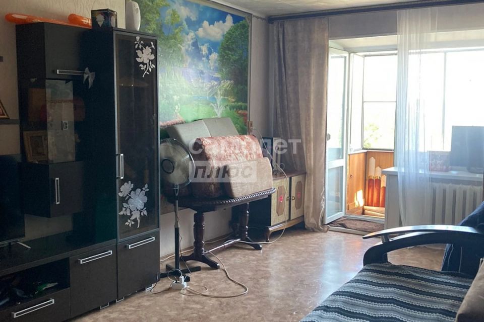 Продаётся 1-комнатная квартира, 33 м²