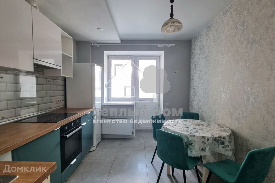 Сдаётся 2-комнатная квартира, 52.5 м²