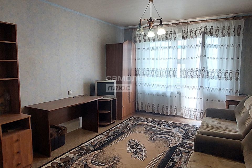 Продаётся 1-комнатная квартира, 38 м²