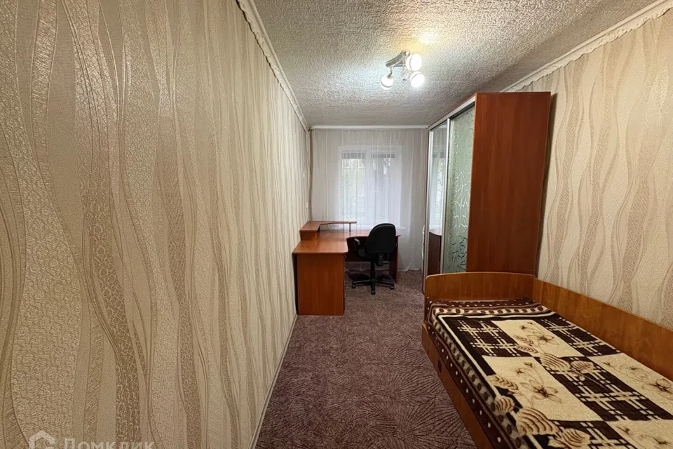 Продаётся 3-комнатная квартира, 54.6 м²