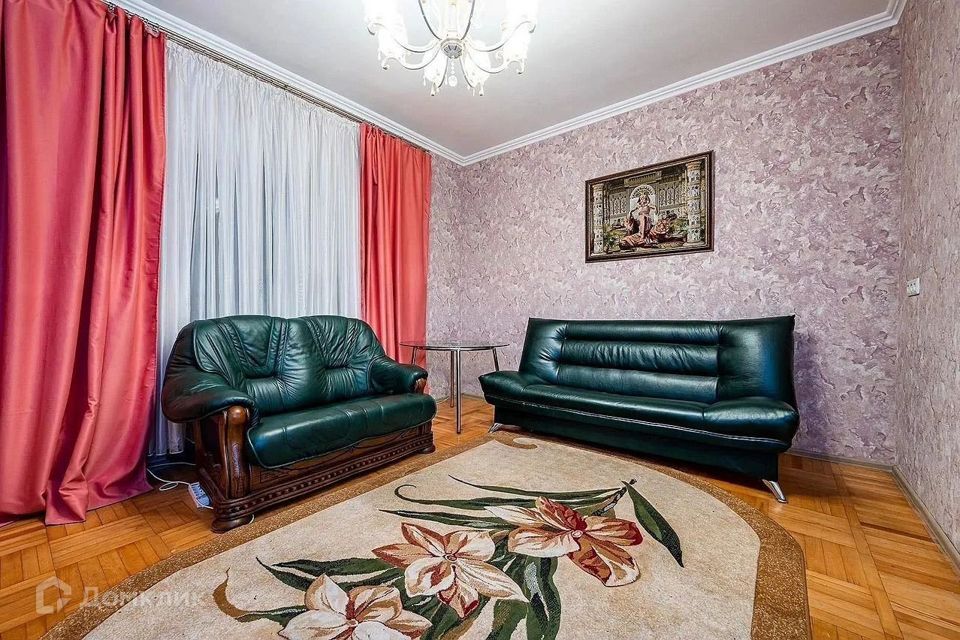 Продаётся 3-комнатная квартира, 62 м²