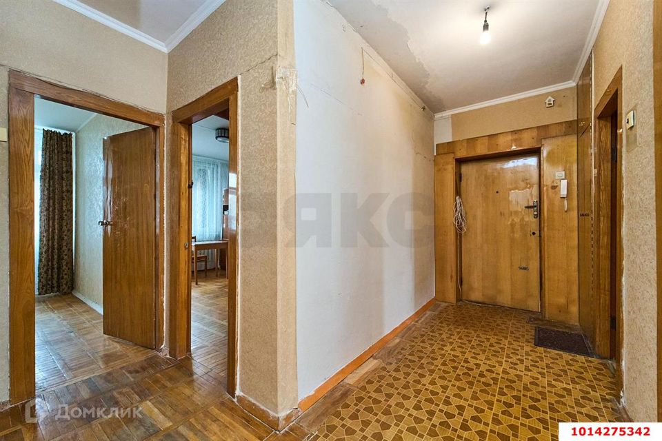 Продаётся 3-комнатная квартира, 74 м²