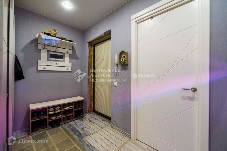 Продаётся 3-комнатная квартира, 93 м²