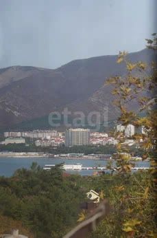 Продаётся 4-комнатная квартира, 62.4 м²