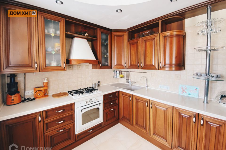 Продаётся 3-комнатная квартира, 72 м²