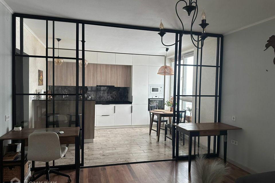 Продаётся 3-комнатная квартира, 82.7 м²
