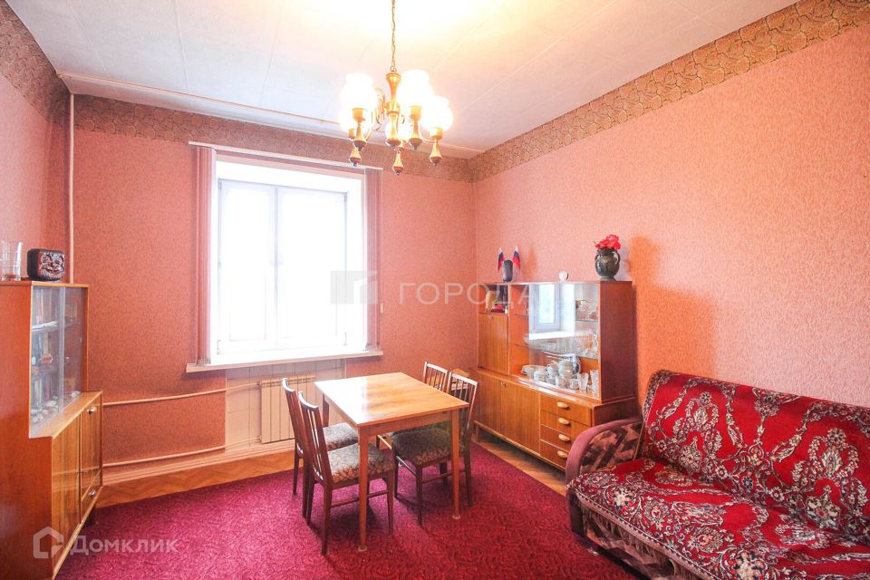 Продаётся 2-комнатная квартира, 54.6 м²