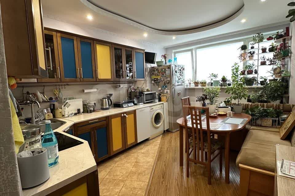 Продаётся 2-комнатная квартира, 51.5 м²