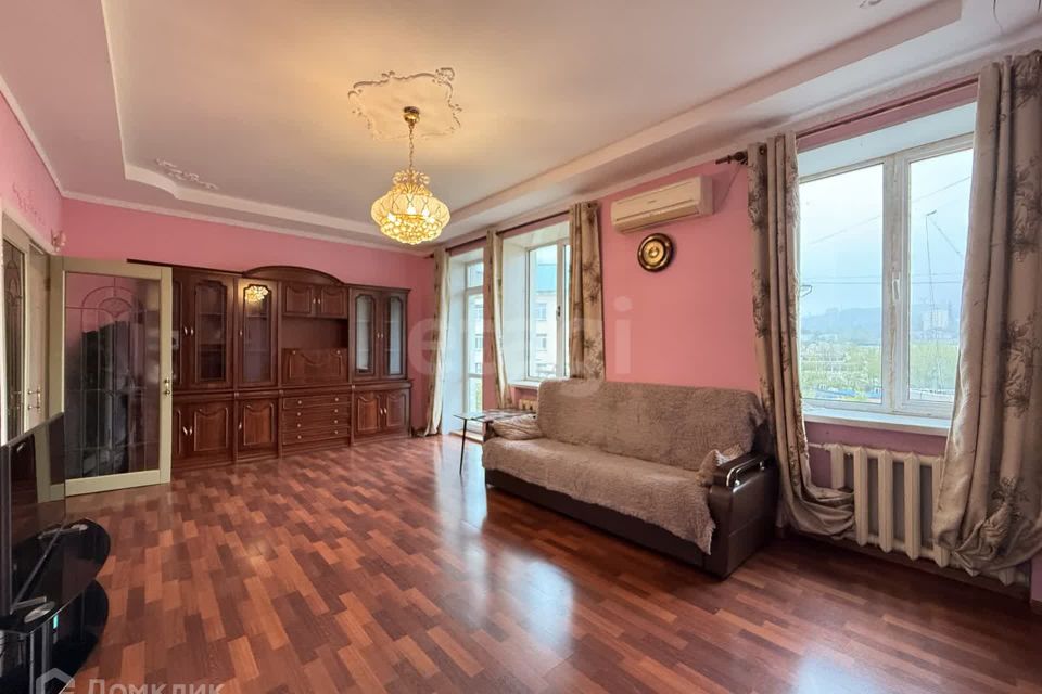 Продаётся 2-комнатная квартира, 60 м²