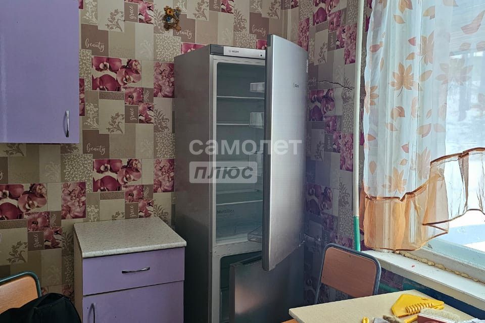 Продаётся 3-комнатная квартира, 65.5 м²