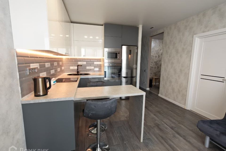Сдаётся 2-комнатная квартира, 51.7 м²