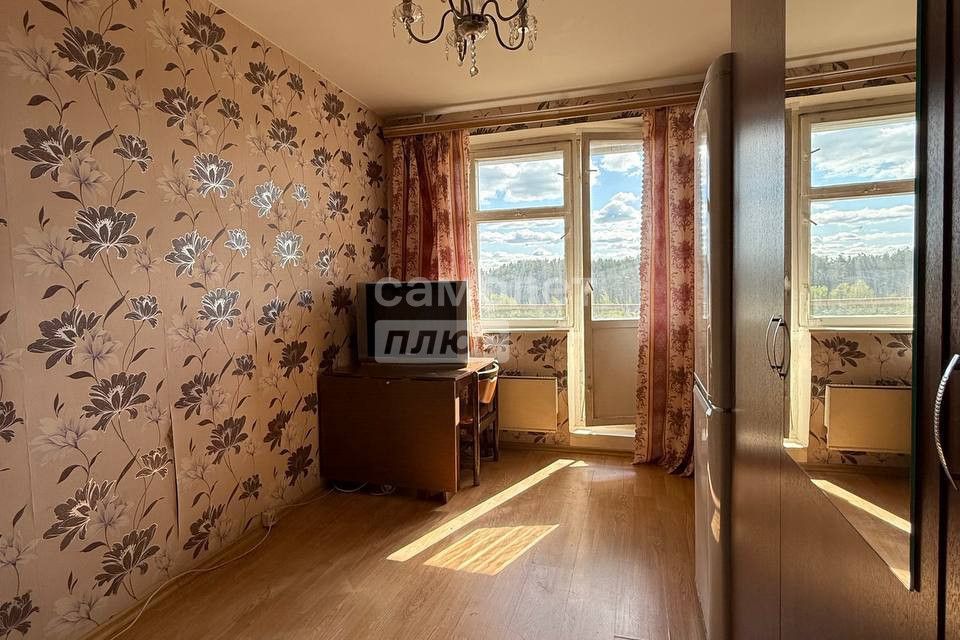 Продаётся комната в 2-комн. квартире, 13.3 м²