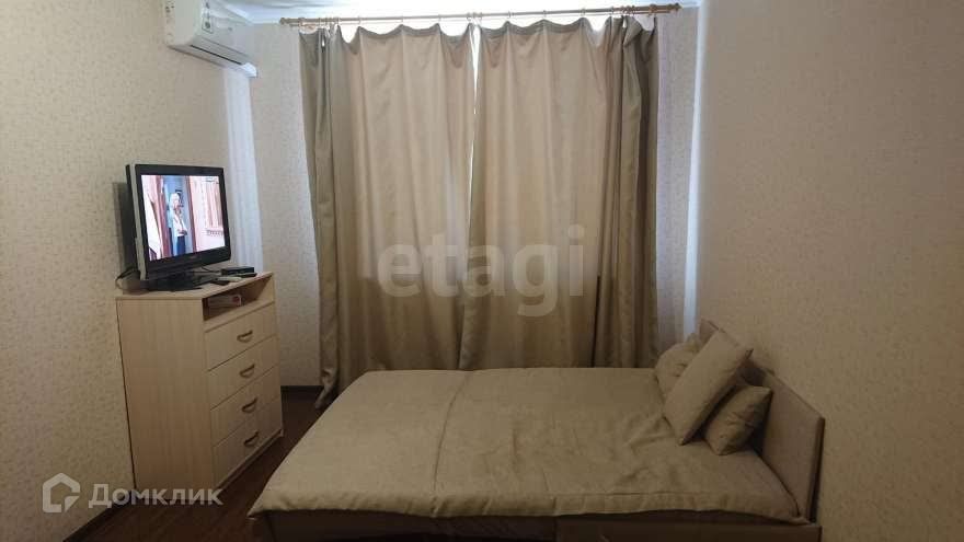 Сдаётся 1-комнатная квартира, 37 м²
