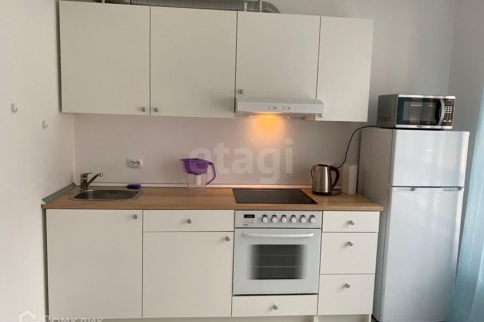 Продаётся 2-комнатная квартира, 69.8 м²