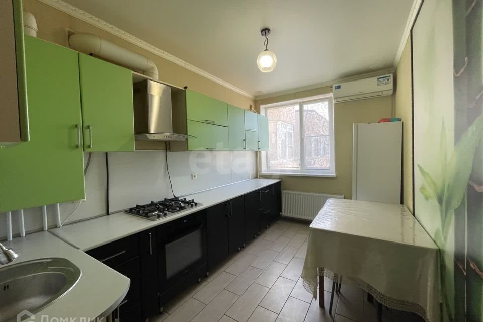 Продаётся 1-комнатная квартира, 39.9 м²