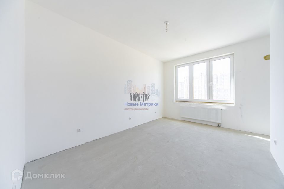 Продаётся 1-комнатная квартира, 42 м²