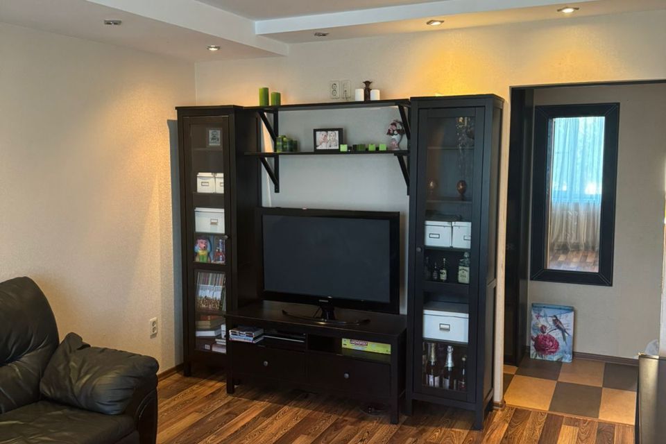 Продаётся 3-комнатная квартира, 64.4 м²