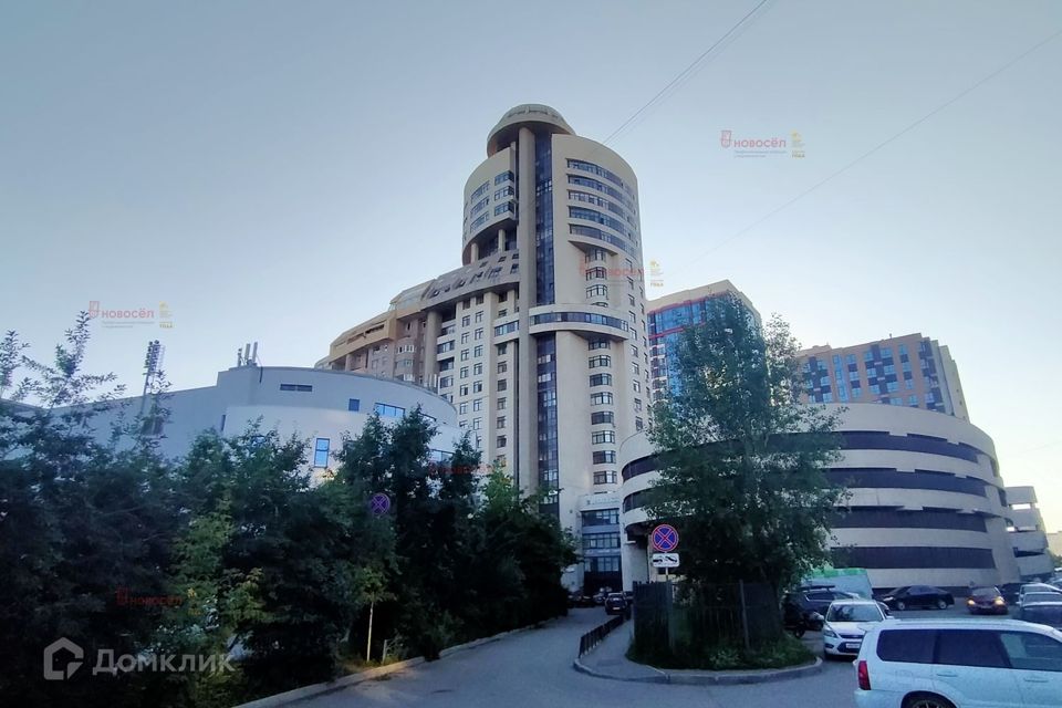 Сдаётся 1-комнатная квартира, 73 м²