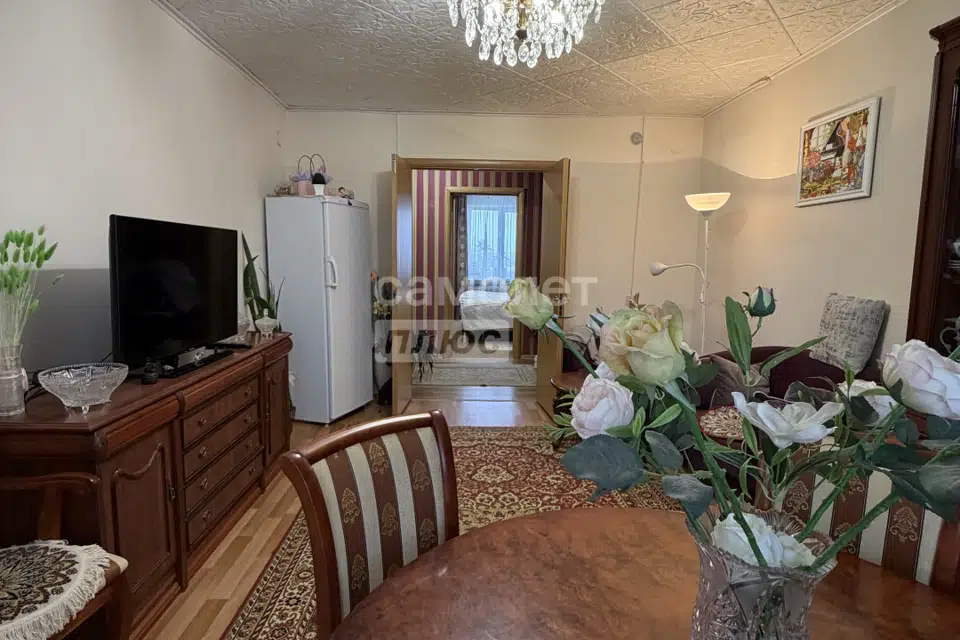 Продаётся 3-комнатная квартира, 61 м²