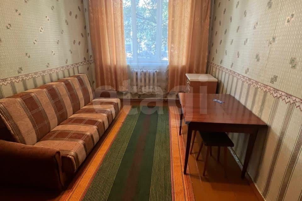 Продаётся комната в 3-комн. квартире, 14.3 м²