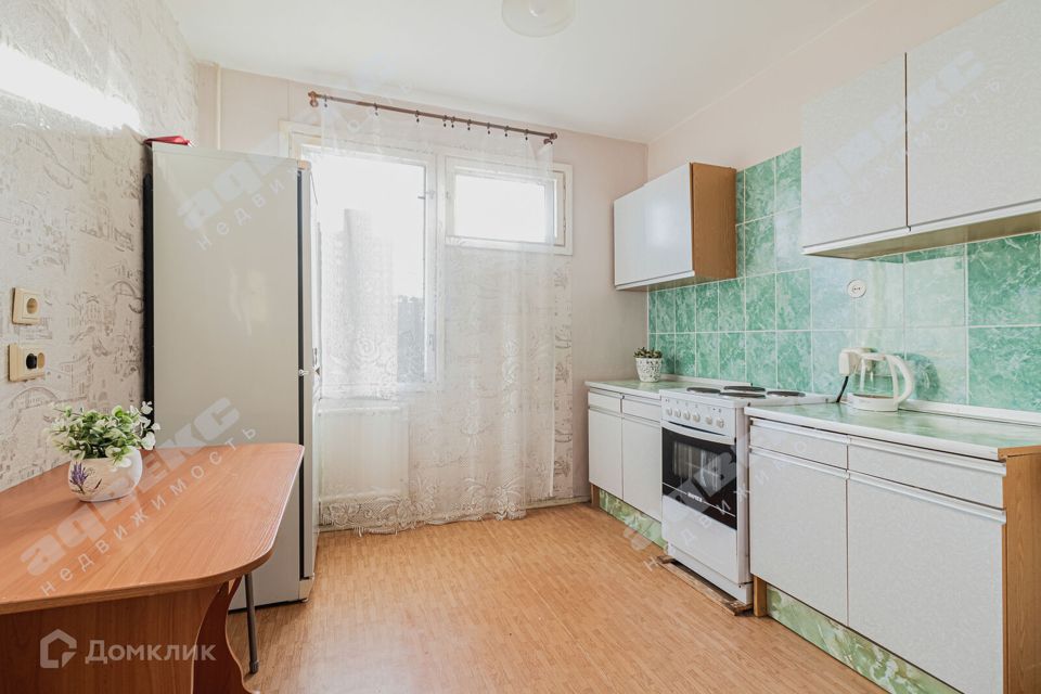 Продаётся 1-комнатная квартира, 36.8 м²